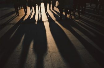 К чему снится Тень. Сон тень толкование по сонникам